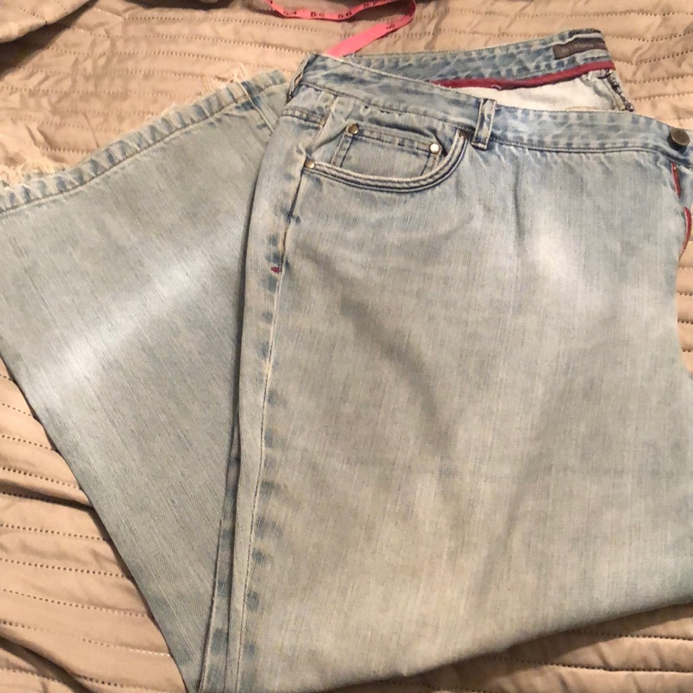 Sz 22 Petite Liz Claiborne Flare